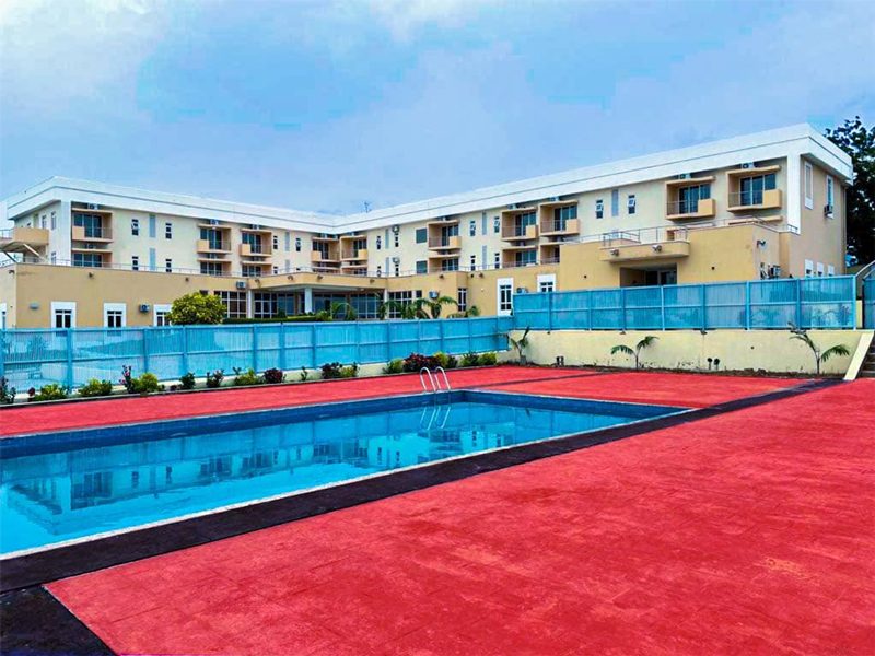 Golden_Alpine-Hotel_Resort-Swimming_Pool-01